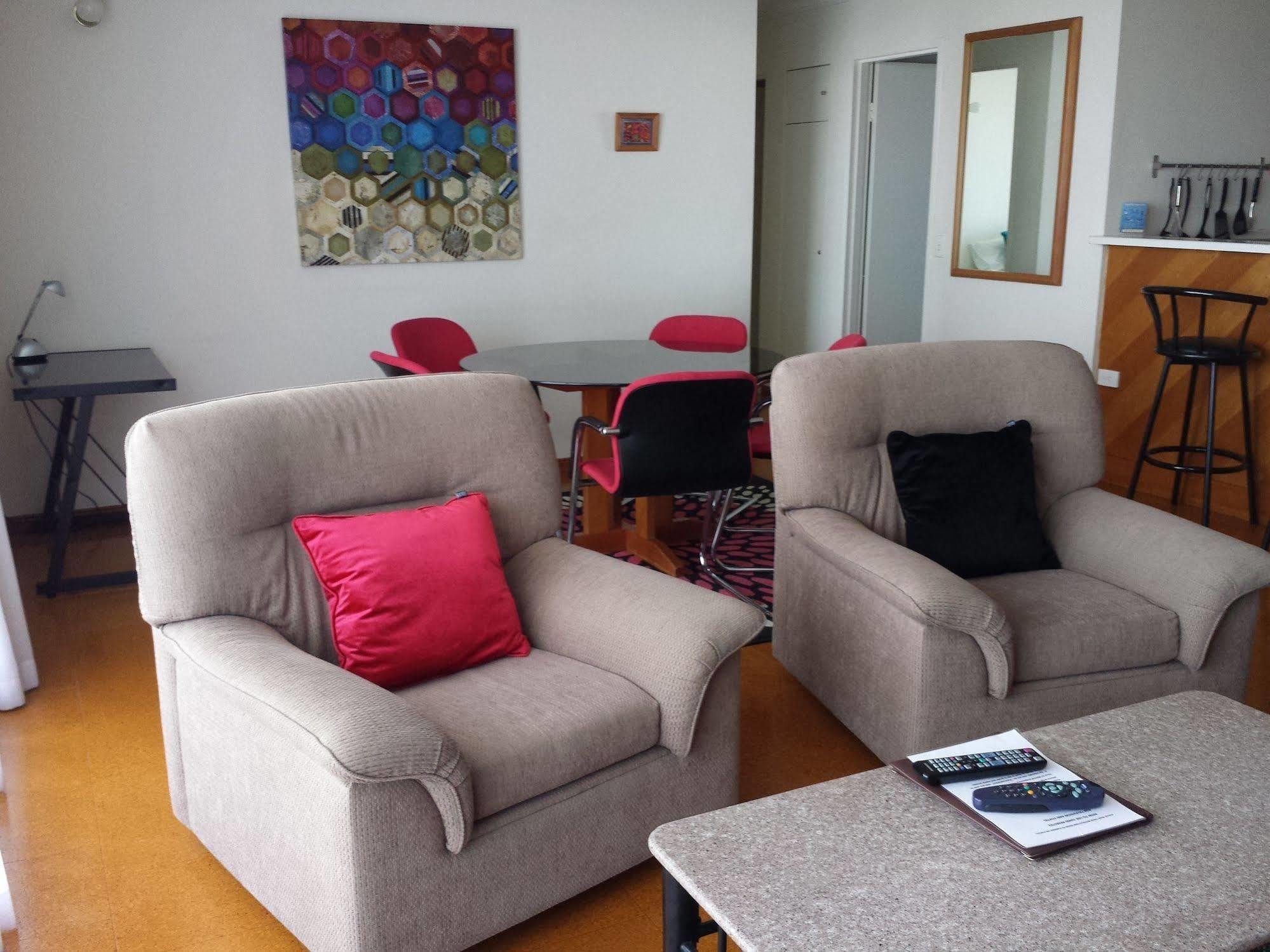 Kirribilli Apartments Брисбен Экстерьер фото